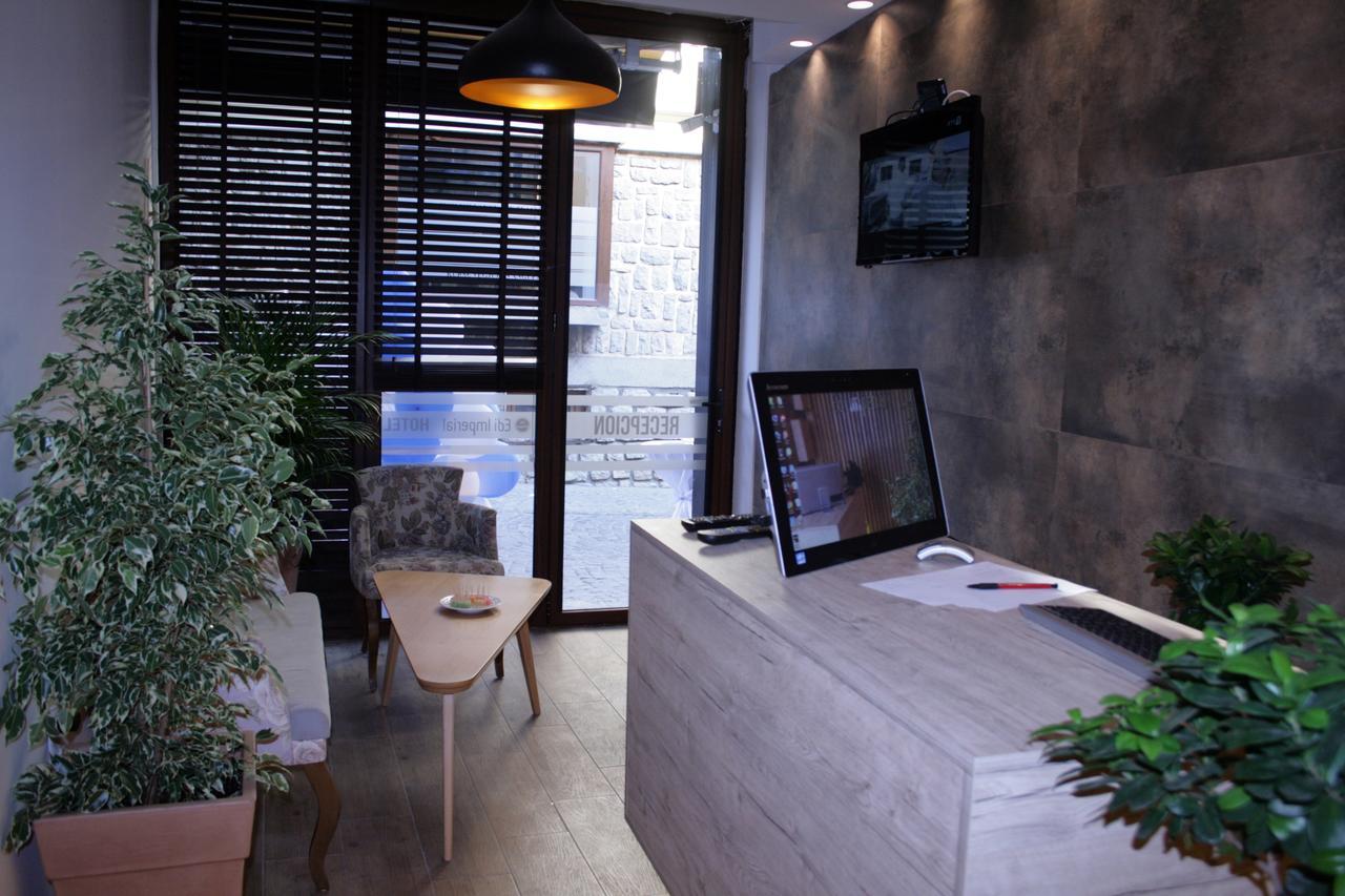 Saray Hotel Prizren Exterior photo
